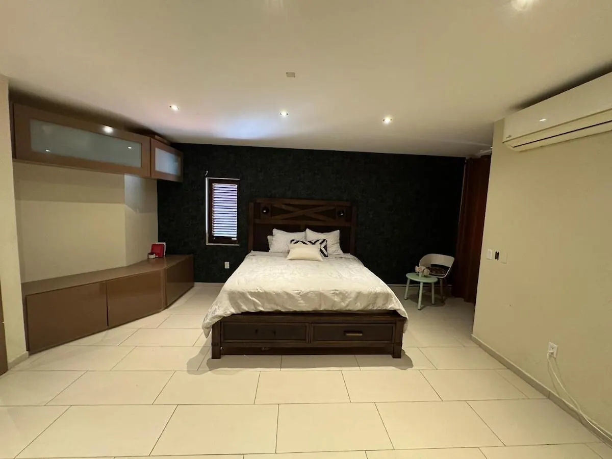 Seaview Oasis In Gated Community And Walk To Beaches Willemstad Apartamento